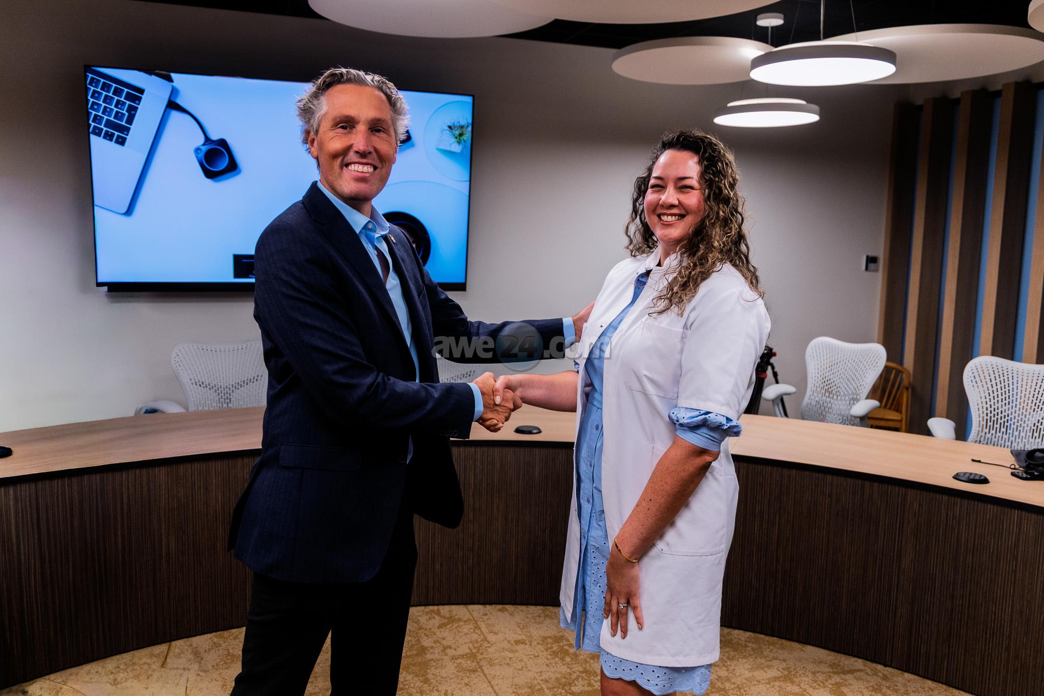 HOH cu mas oportunidad dirigi ne cuido directo di pashent Gianina de ...
