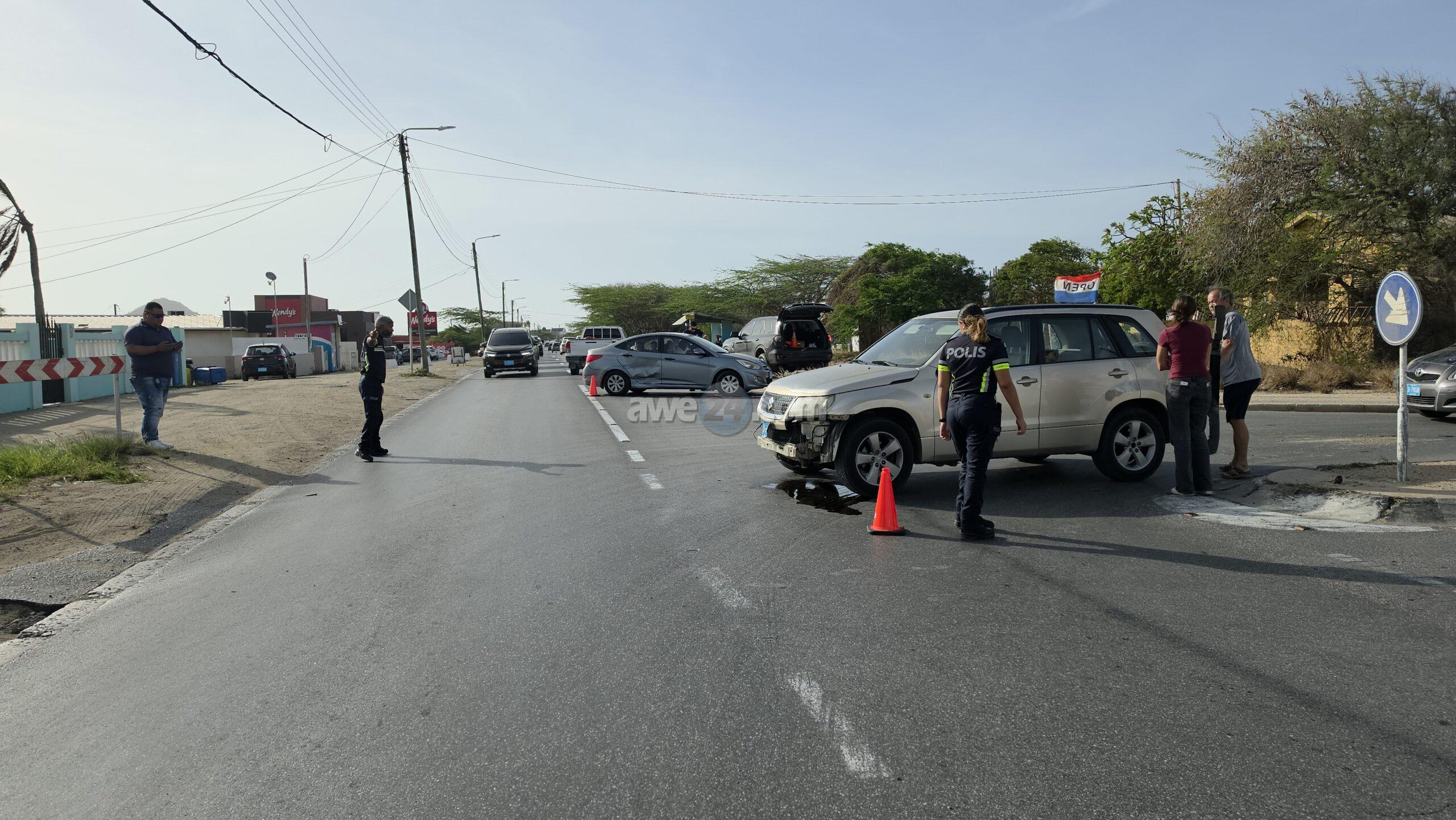 Suzuki Vitara Spins Nearly 90 Degrees After Collision With Hyundai Accent