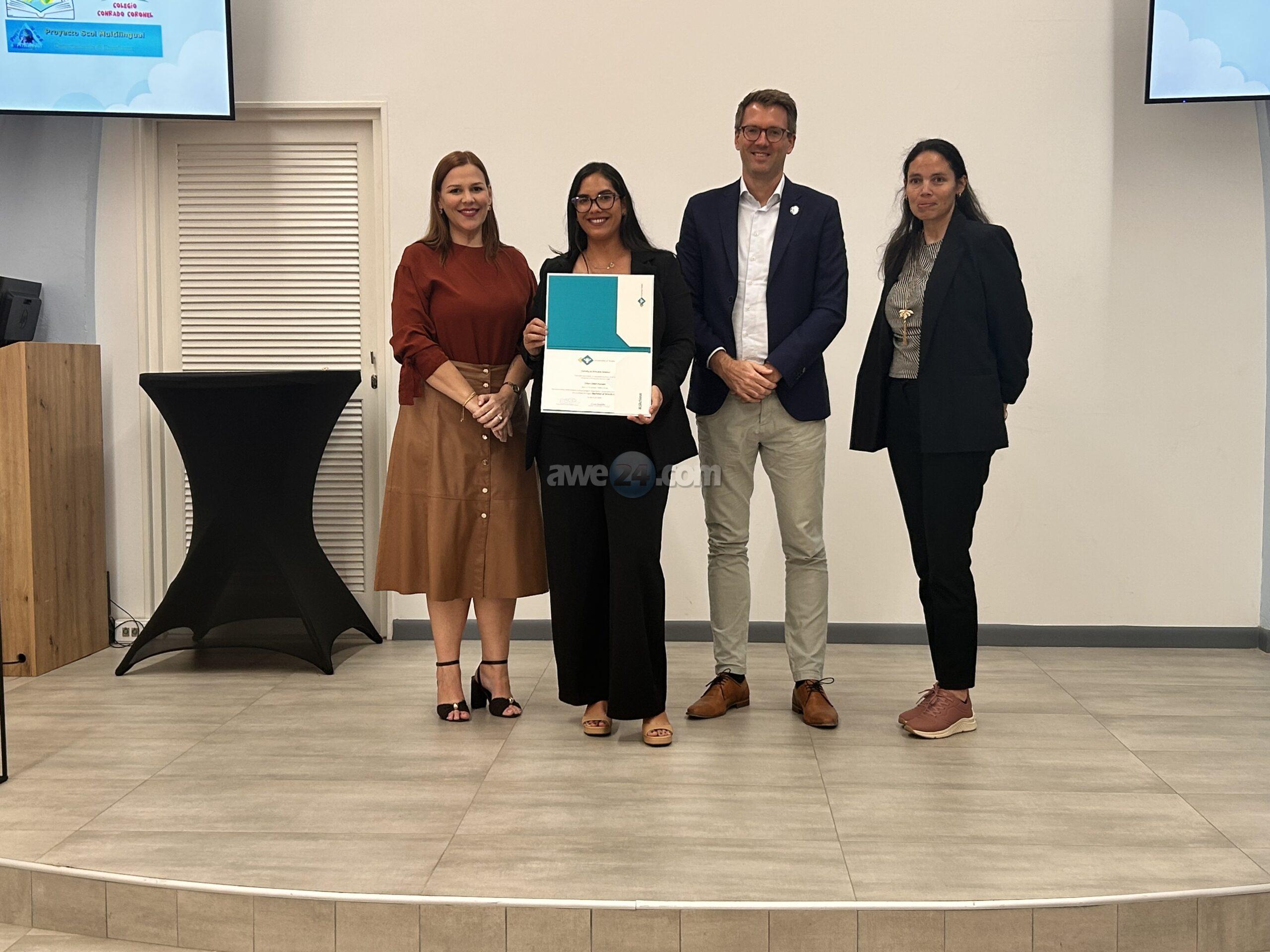 Lilien Ponson a gradua como Bachelor den Organization, Governance and Management (OGM)