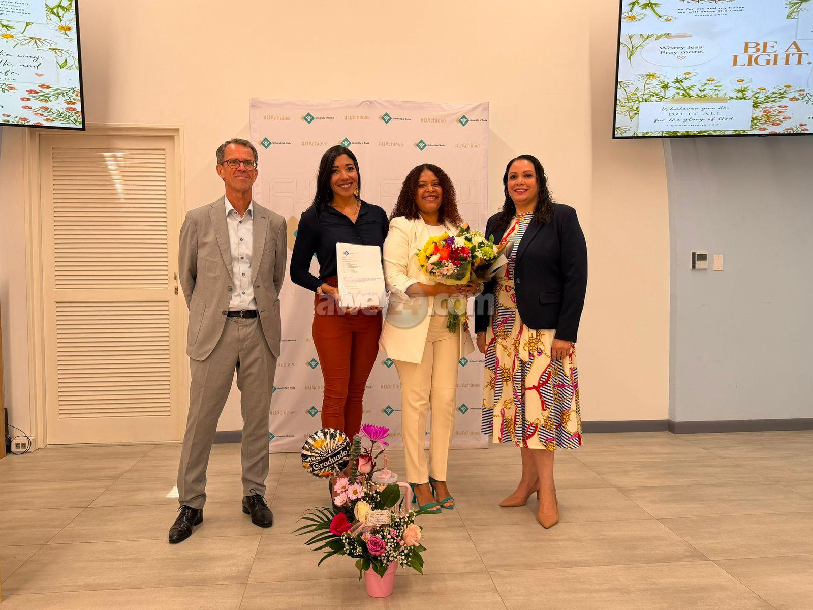 Marjory Chantal Bermudes a gradua como Bachelor den Organization, Governance and Management (OGM)
