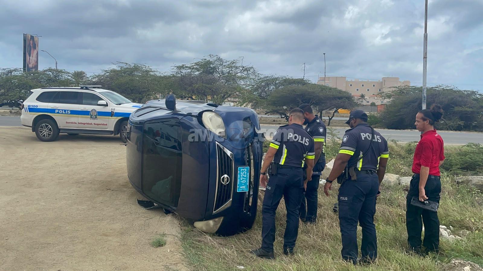 Woman Loses Control of Nissan Versa, Flips Near Sasaki Roundabout