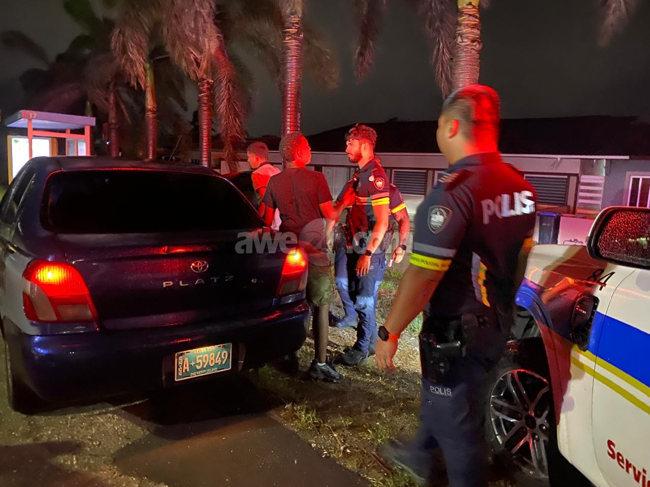 [VIDEO] Hoben burachi coriendo auto sin rijbewijs zigzag riba caminda a keda deteni despues di no a sigui ordo.