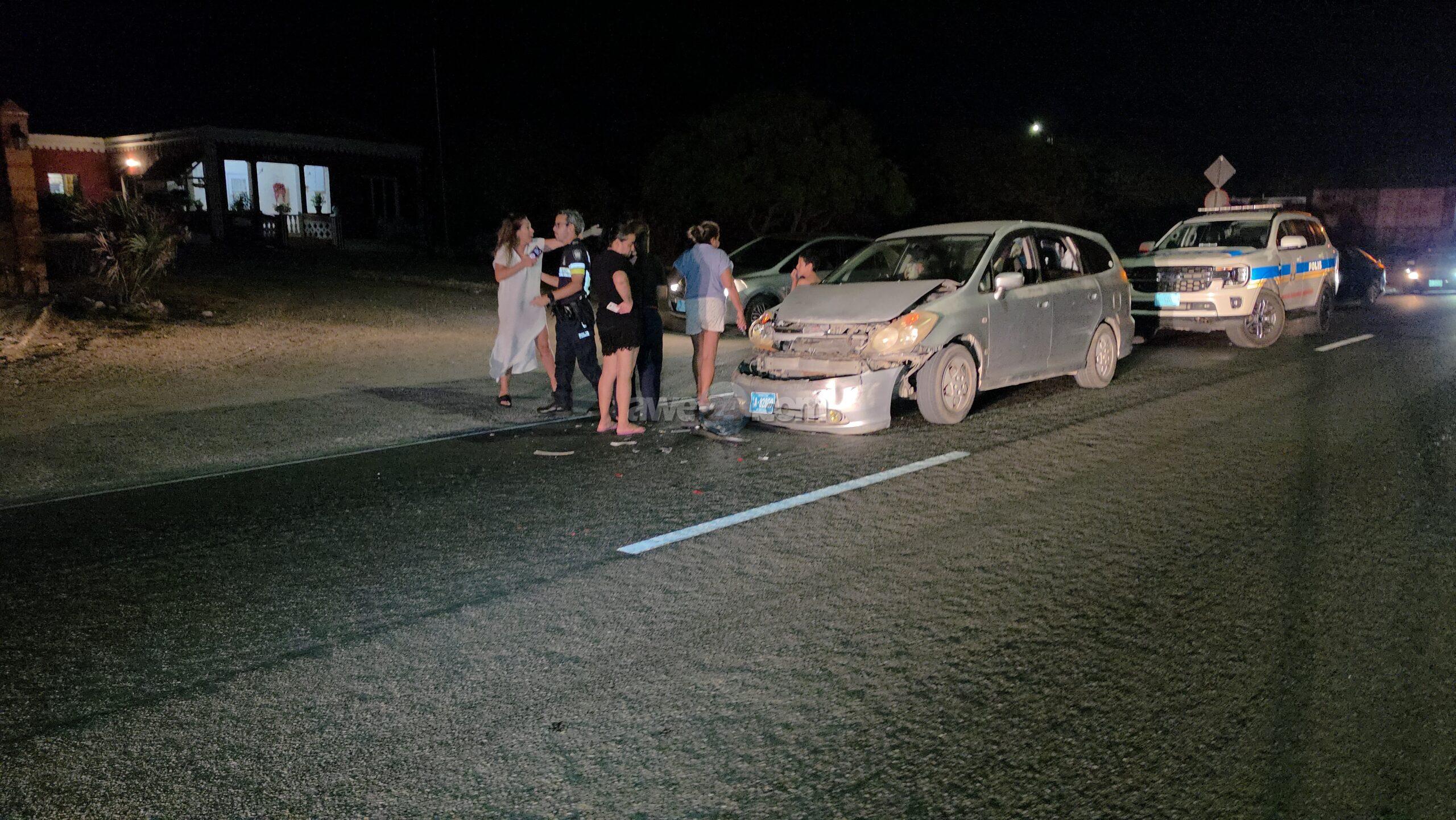 Driver Fails to Keep Safe Distance, Rear-Ends Tourist in Rental Car