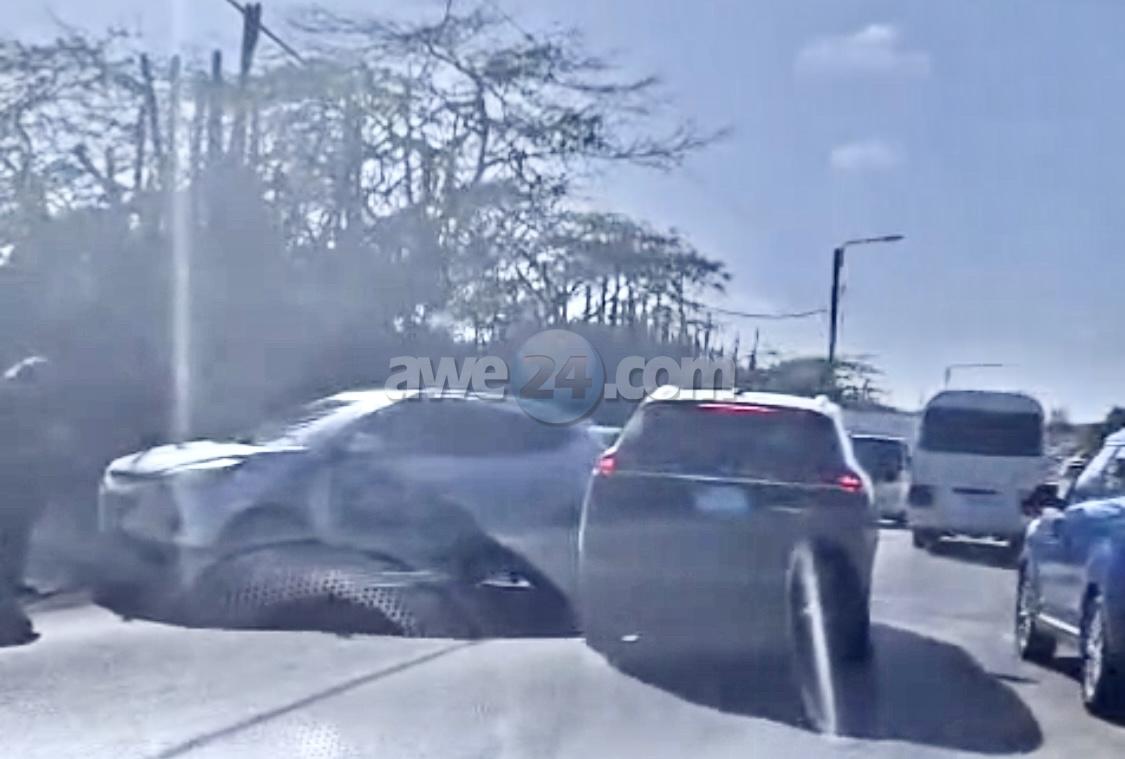 Failure to Yield Causes Another Crash at T-Intersection Near Weng Kee