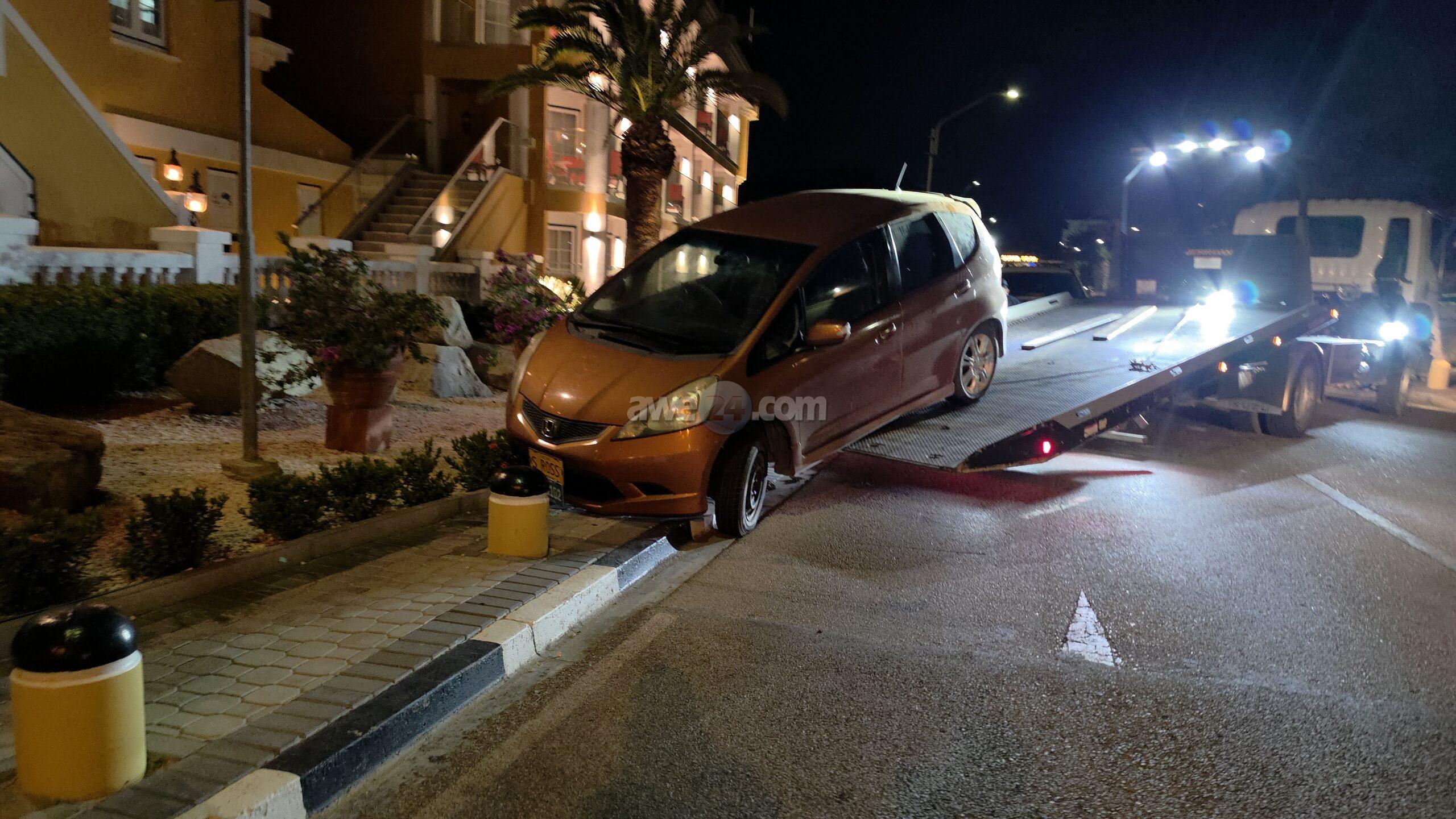 Impaired Driver Crashes Into Sidewalk Poles Near Amsterdam Manor