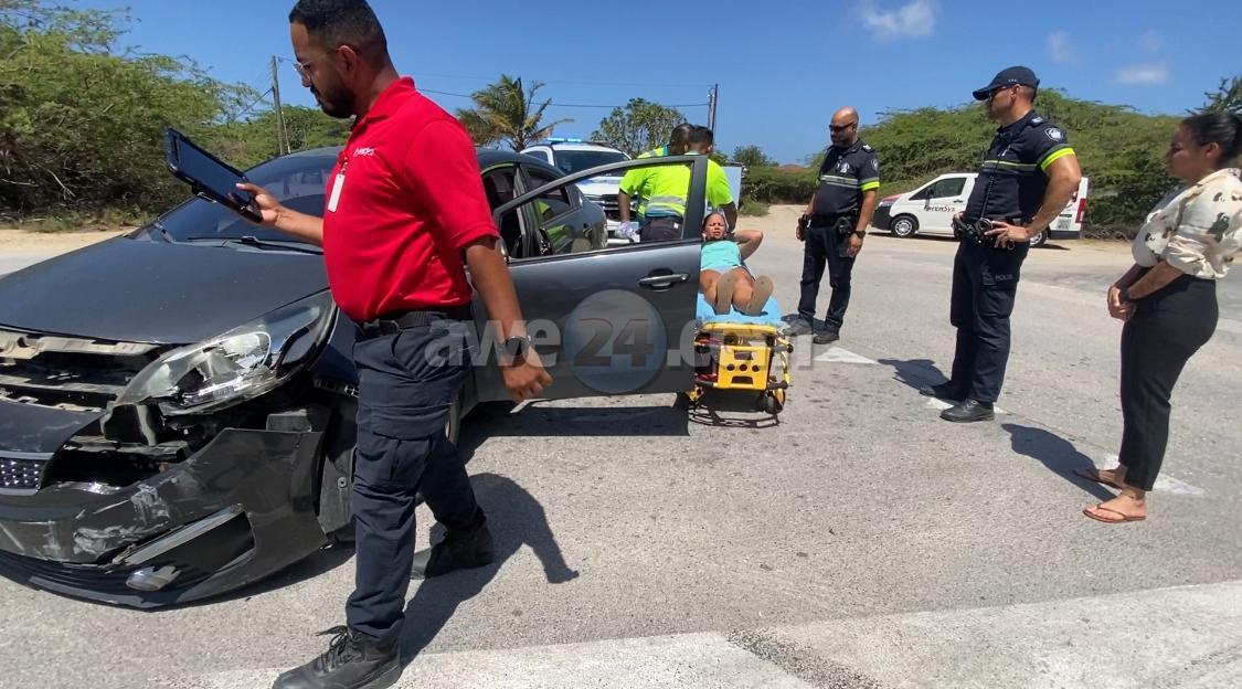 Woman Injured in Right-of-Way Crash at Cocorobana Intersection