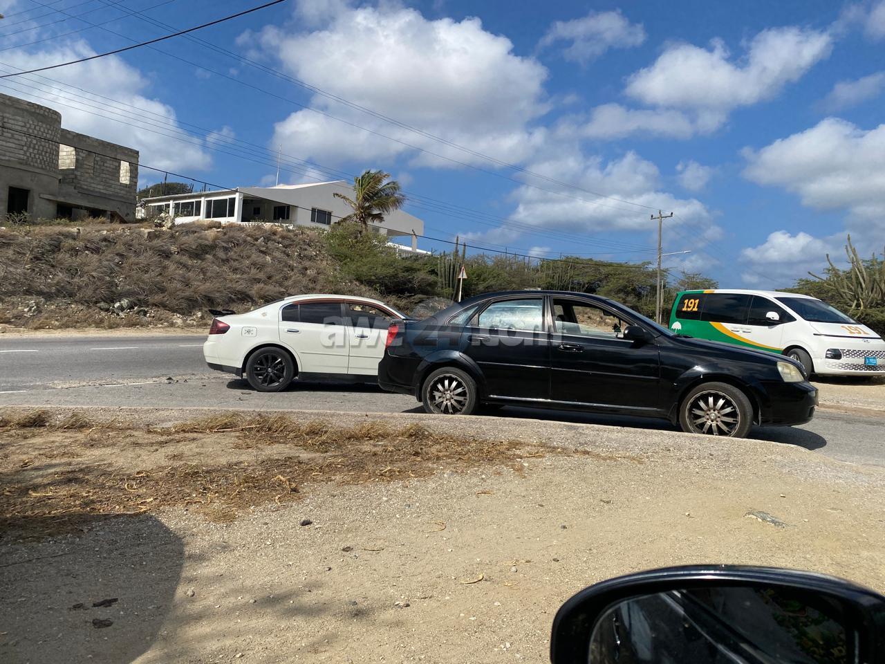 Accident Reported on Road Between Hooiberg and Oranjestad