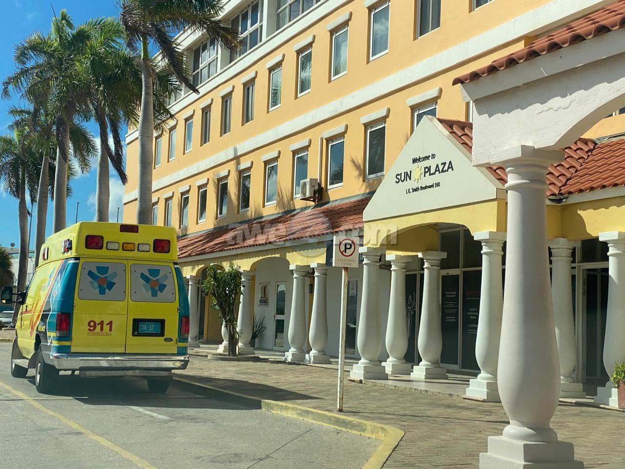 Man Collapses at Sun Plaza Mall After Unable to Stand
