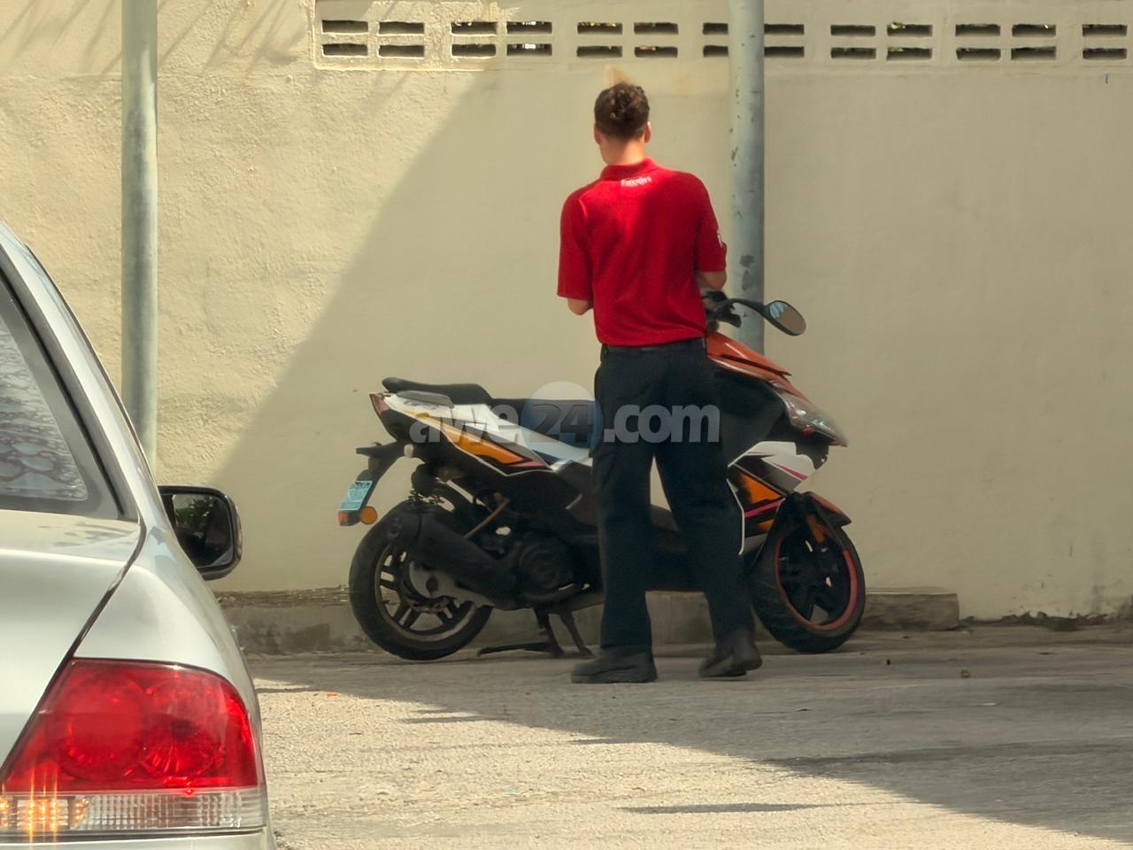 Accidente cu hende herida pa falta di preferencia na cusada Weststraat Prof. Lorentzstraat