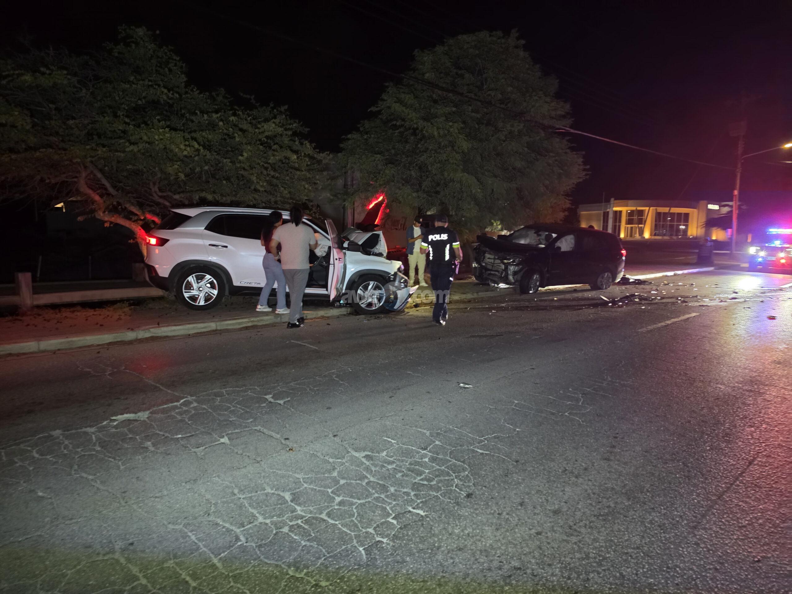 Wrong-Way Driver Causes Frontal Crash Near MFA in Paradera