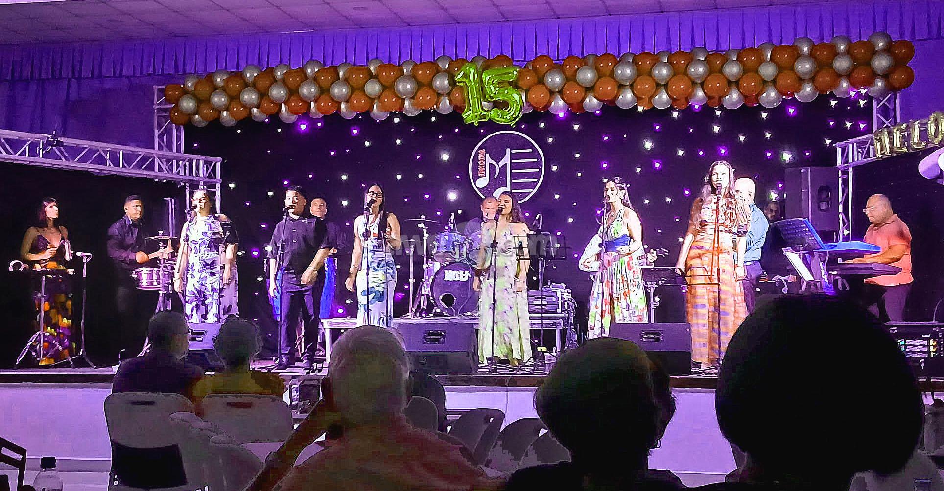 Grupo Melodia Delivers Spectacular Sold-Out Concert in Aruba
